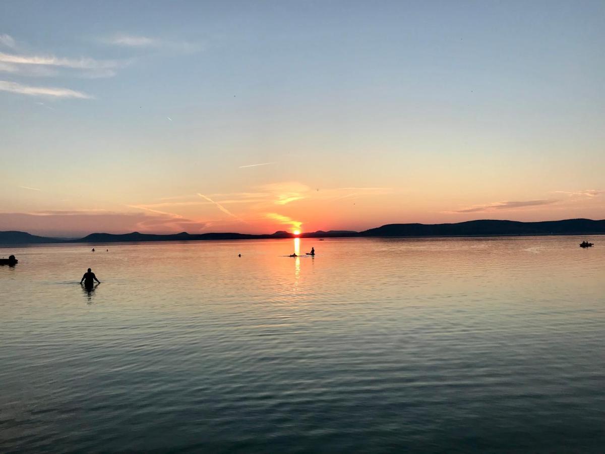 Lucky Apartmanhaz Appartamento Balatonlelle
