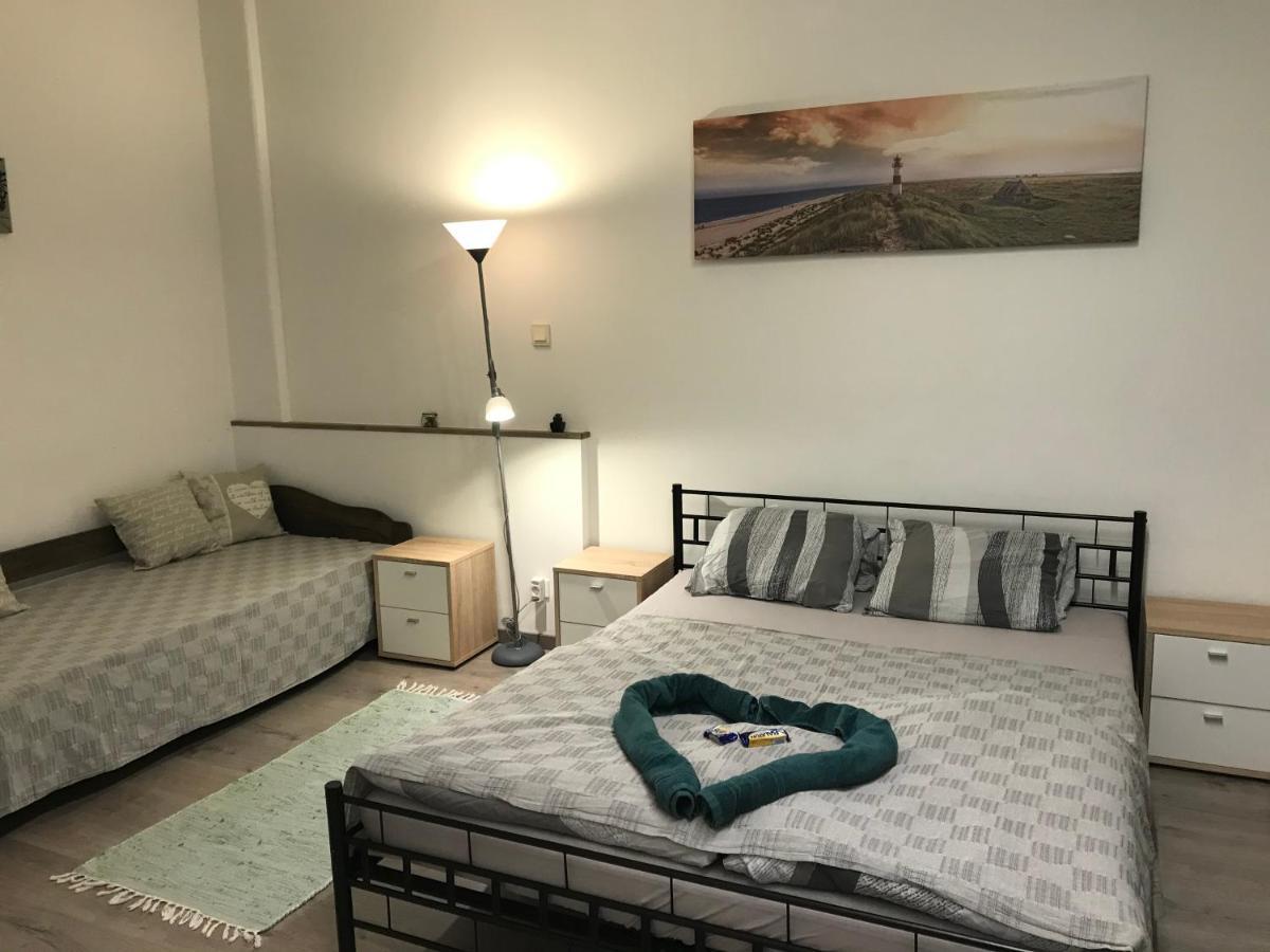 Lucky Apartmanhaz Apartment Balatonlelle